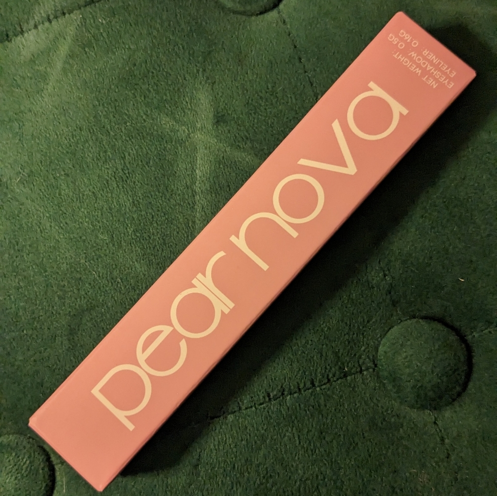 Pear Nova eye duo